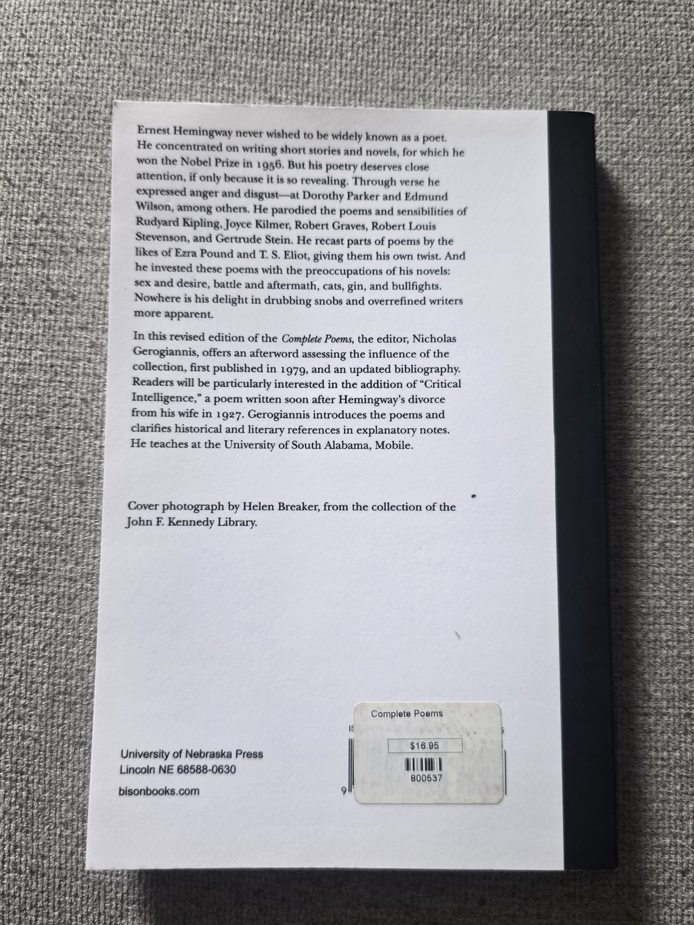 Complete Poems by Ernest Hemingway Home And Museum Paperback - Picture 4 of 7